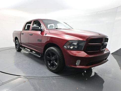 Used 2018 RAM 1500 Express w/ Express Value Package AWD/4WD image 1