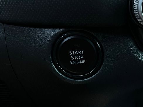 Used 2025 MAZDA CX-50 AWD 2.5 S w/ Premium Package image 32