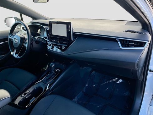 Used 2025 Toyota Corolla Hatchback image 26