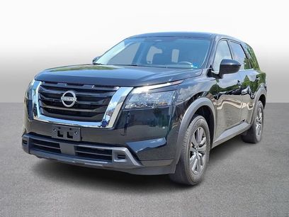 Used 2023 Nissan Pathfinder S