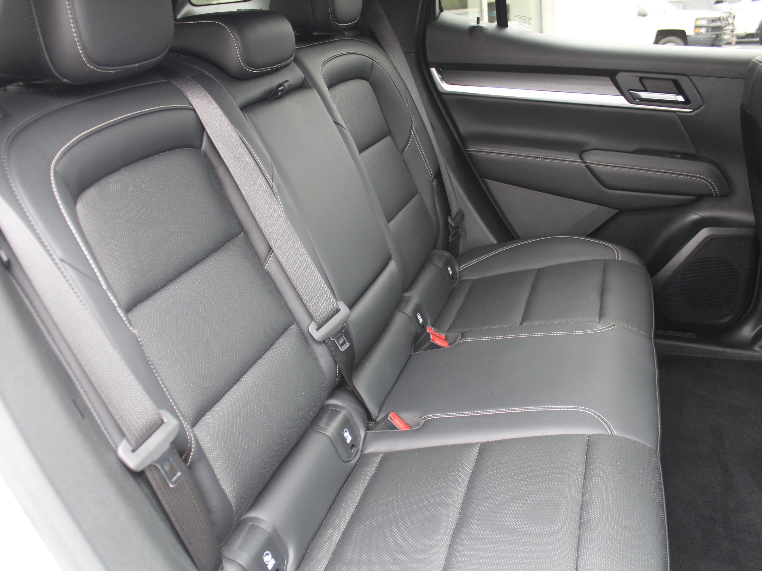 Used 2026 GMC Terrain Elevation w/ Elevation Premium Package AWD/4WD image 25