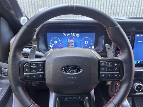 Used 2025 Ford F150 Raptor AWD/4WD image 28