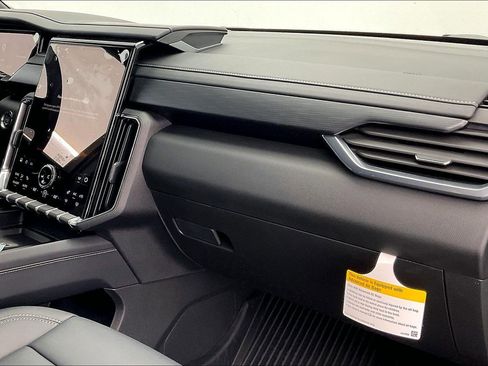 New 2026 GMC Acadia Elevation w/ Black Edition image 6