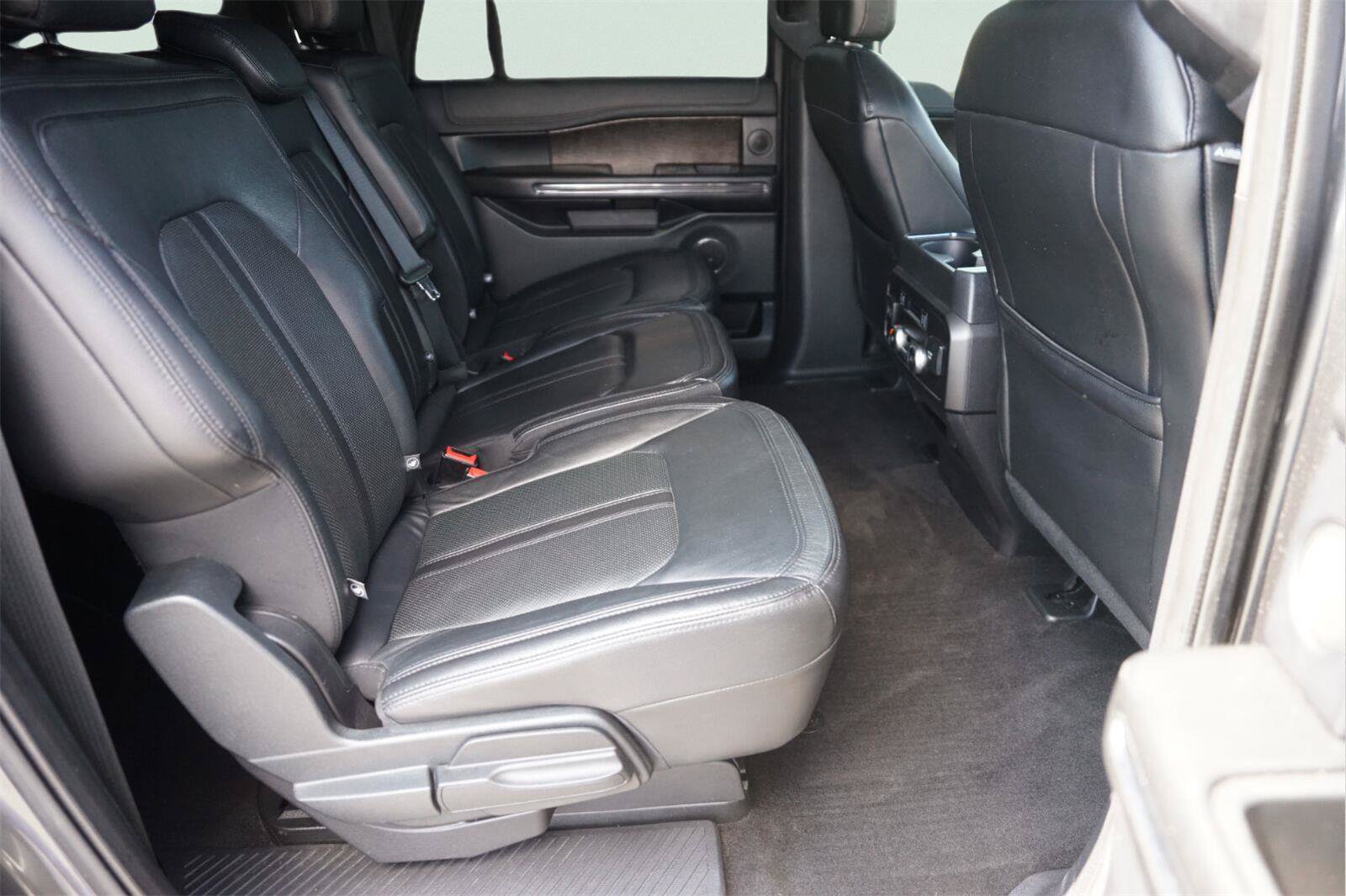 Used 2019 Ford Expedition Max Limited w/ Equipment Group 301A AWD/4WD image 18