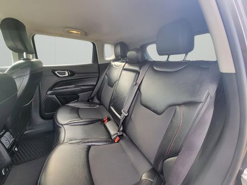 Used 2022 Jeep Compass Trailhawk image 28