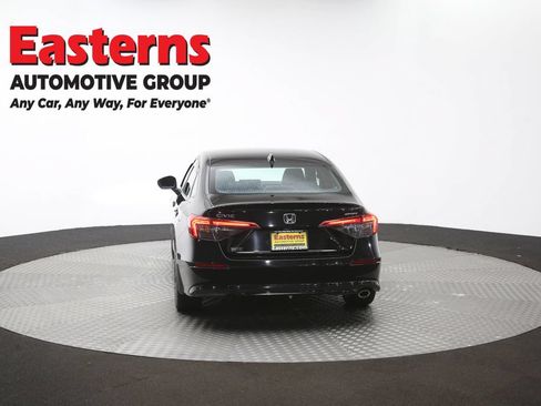 Used 2022 Honda Civic Sport image 32