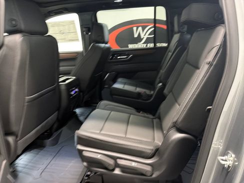 New 2026 GMC Yukon XL Denali w/ Sun & Power Step Package RWD image 12