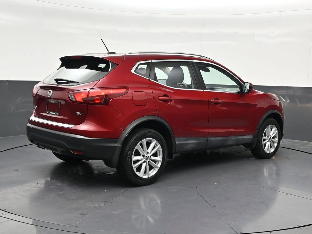 Used 2019 Nissan Rogue Sport SV w/ All-Weather Package FWD image 5