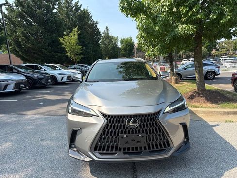 Certified 2025 Lexus NX 350 AWD w/ Accessory Package (2T) image 4