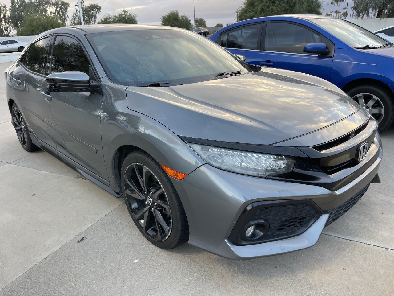 Used 2018 Honda Civic Sport Touring image 3