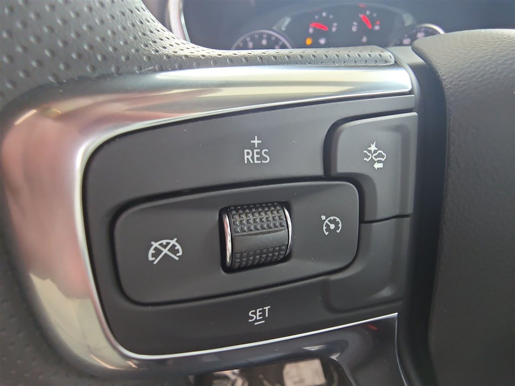 New 2026 Chevrolet Blazer LT w/ Midnight/Sport Edition AWD/4WD image 34