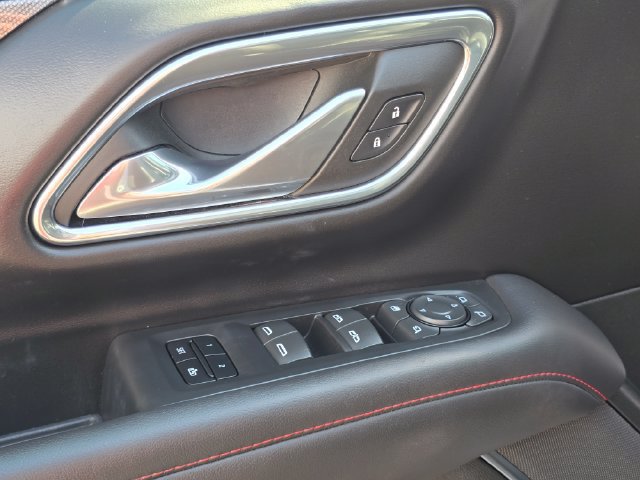 Used 2023 Chevrolet Suburban RST w/ Luxury Package AWD/4WD image 37
