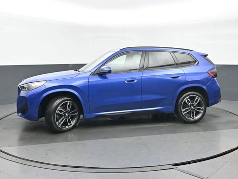 Used 2023 BMW X1 xDrive28i w/ Premium Package image 6