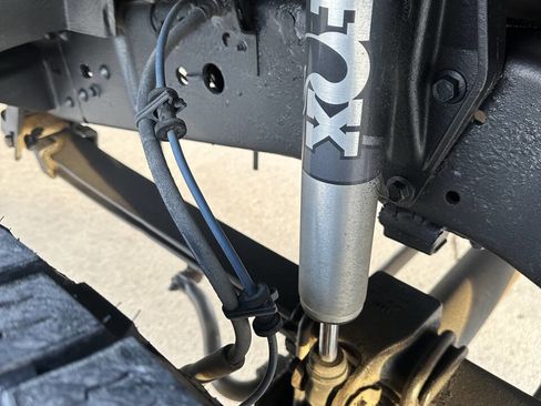 Used 1999 Ford F250 XLT image 27