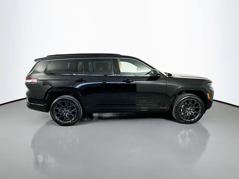 New 2026 Jeep Grand Cherokee L Summit AWD/4WD image 8