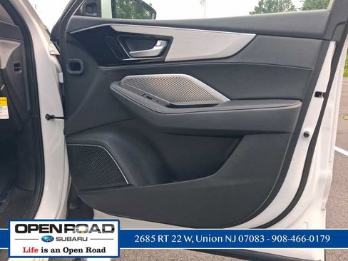 Used 2024 Acura MDX SH-AWD image 14