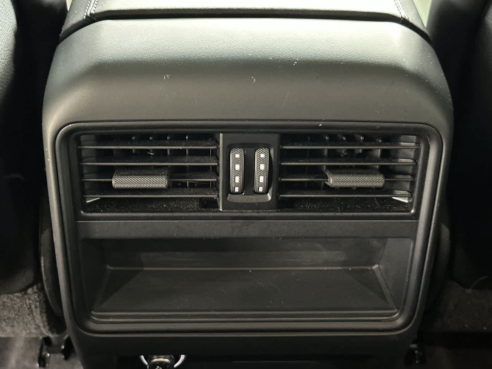 Certified 2024 Porsche Cayenne S AWD/4WD image 14
