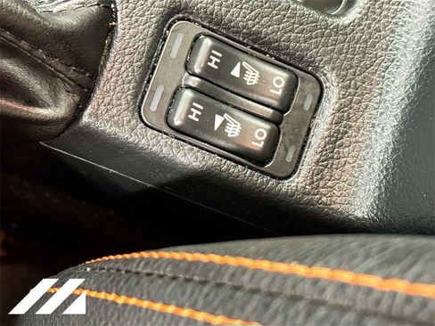 Used 2017 Subaru Crosstrek 2.0i Limited image 22