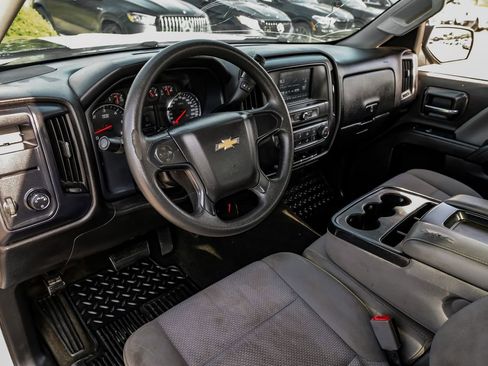 Used 2016 Chevrolet Silverado 1500 Custom w/ Custom Convenience Package RWD image 13