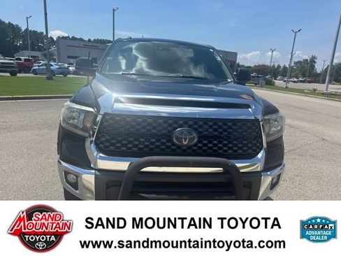 Used 2018 Toyota Tundra SR5 w/ SR5 Upgrade Package RWD image 8