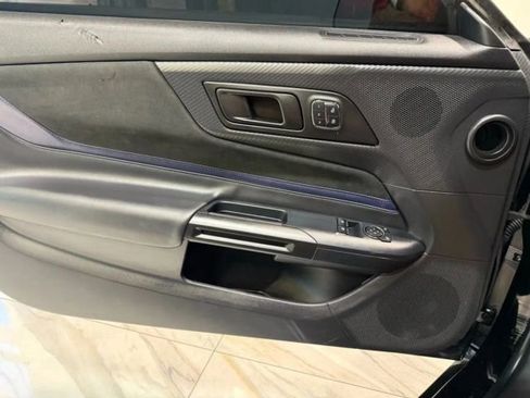 Used 2025 Ford Mustang Dark Horse image 12