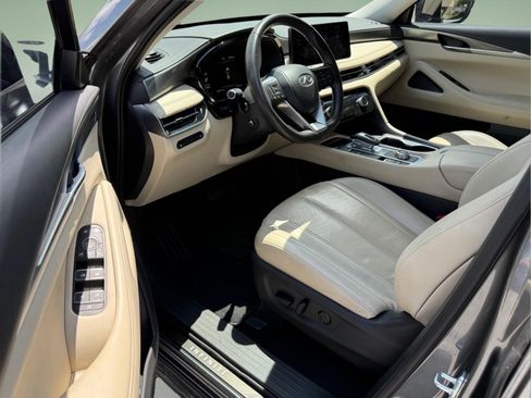 Used 2023 INFINITI QX60 Luxe FWD image 9