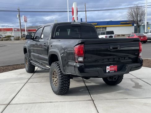 Used 2023 Toyota Tacoma 4x4 Double Cab w/ Trail Edition image 5