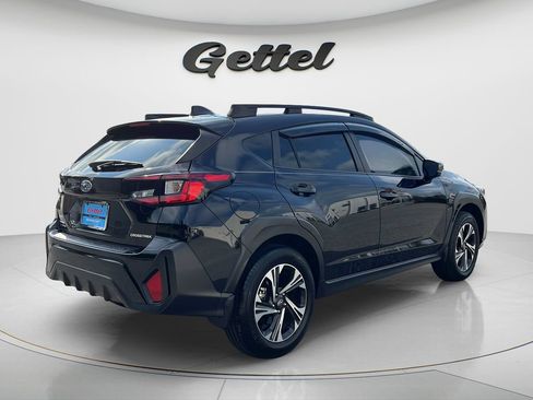 Used 2024 Subaru Crosstrek 2.0i Premium AWD/4WD image 5