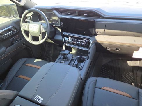 New 2026 GMC Sierra 1500 AT4 w/ AT4 Premium Package image 30