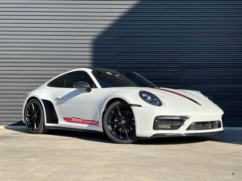 Certified 2024 Porsche 911 Carrera T image 9