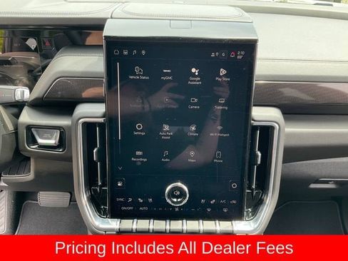 New 2026 GMC Yukon Elevation AWD/4WD image 11