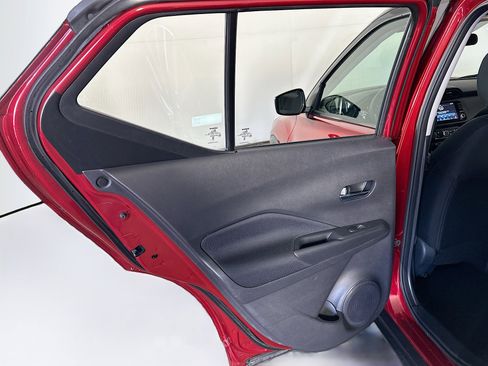 Used 2024 Nissan Kicks SV image 24