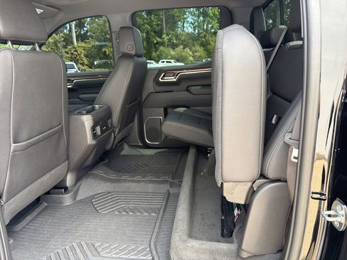Used 2024 Chevrolet Silverado 1500 LT Trail Boss w/ LT Trail Boss Premium Package AWD/4WD image 49
