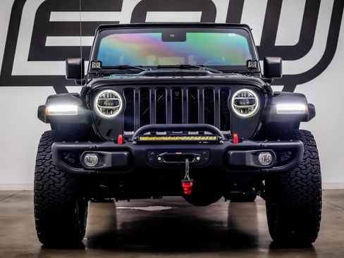 Used 2021 Jeep Gladiator Rubicon AWD/4WD image 4