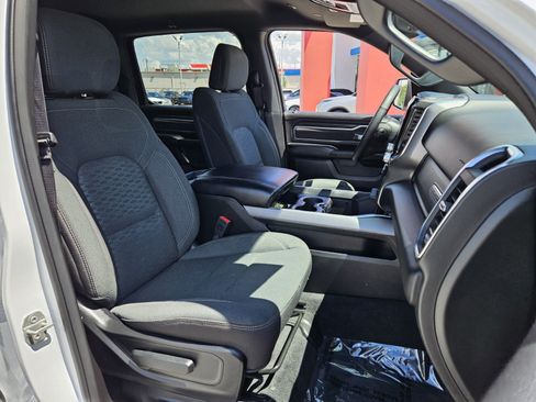Used 2025 RAM 1500 Big Horn AWD/4WD image 17