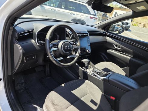 Used 2022 Hyundai Santa Cruz SEL AWD/4WD image 9