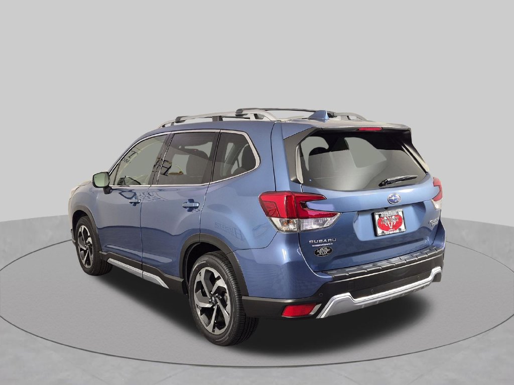 Used 2023 Subaru Forester Touring AWD/4WD image 7