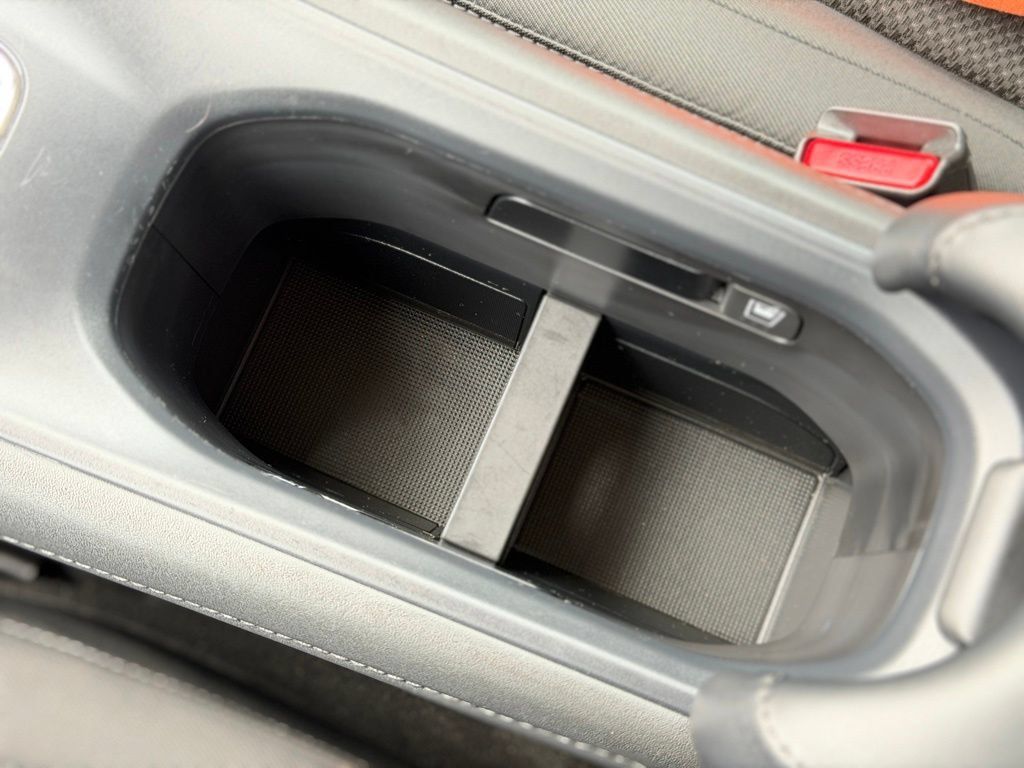 Used 2022 Honda HR-V EX image 16
