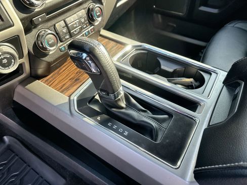 Used 2018 Ford F150 Lariat image 20