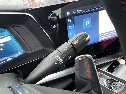 Certified 2024 Chevrolet Corvette Stingray Convertible w/ Z51 Performance Package image 28