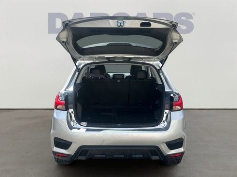 Used 2025 Mitsubishi Outlander Sport SE AWD/4WD image 30