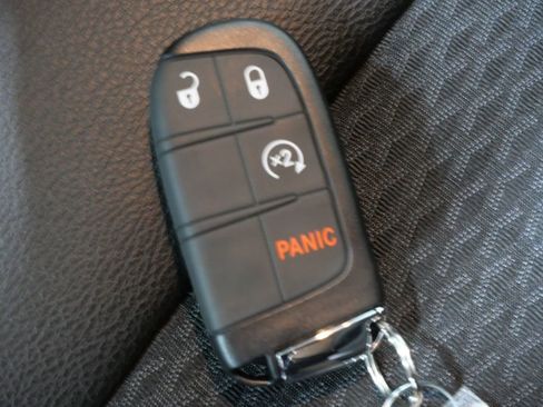 New 2026 Jeep Compass Latitude image 28