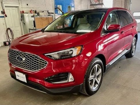 Certified 2024 Ford Edge SEL w/ Convenience Package AWD/4WD image 1