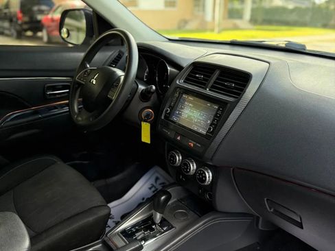 Used 2021 Mitsubishi Outlander Sport ES image 13