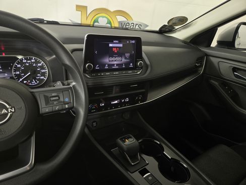Used 2024 Nissan Rogue SV AWD/4WD image 22