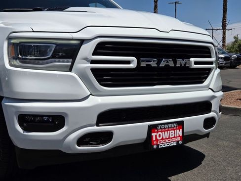Used 2023 RAM 1500 Laramie AWD/4WD image 8