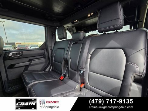 Used 2025 Ford Bronco Outer Banks AWD/4WD image 26