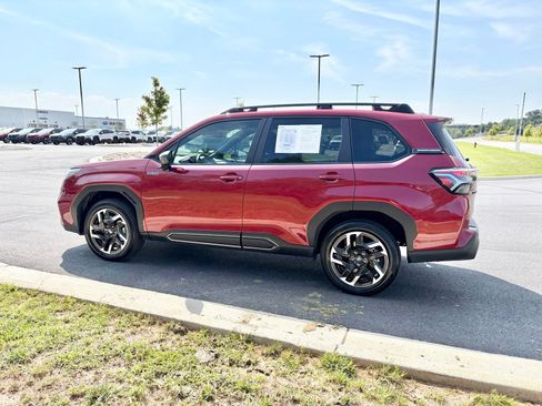 Used 2026 Subaru Forester Limited AWD/4WD image 5