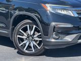 Used 2019 Honda Pilot Touring image 5