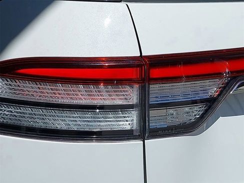 Used 2020 Lincoln Aviator Reserve w/ Equipment Group 202A image 48